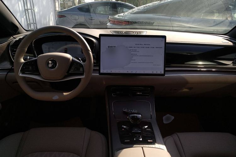 Used BYD Han 2025 EV with 701 km of Laser Radar-Enabled Intelligent Driving
