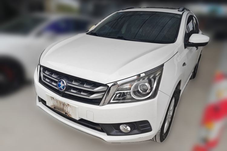 Used Venucia T70 2016 2.0L CVT Smart Edition