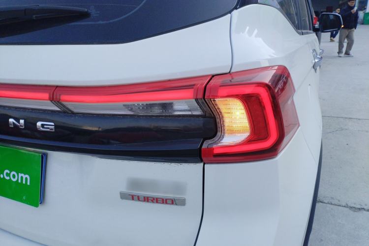 Used FORTHING T5 2020 1.5T Automatic Luxury Model China VI Standard
