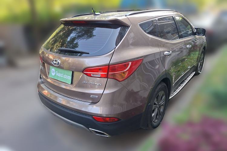 Used Hyundai Santa Fe 2013 Revised Version 2.4L Automatic All-Wheel Drive Smart Type Rear Right 45 Deg