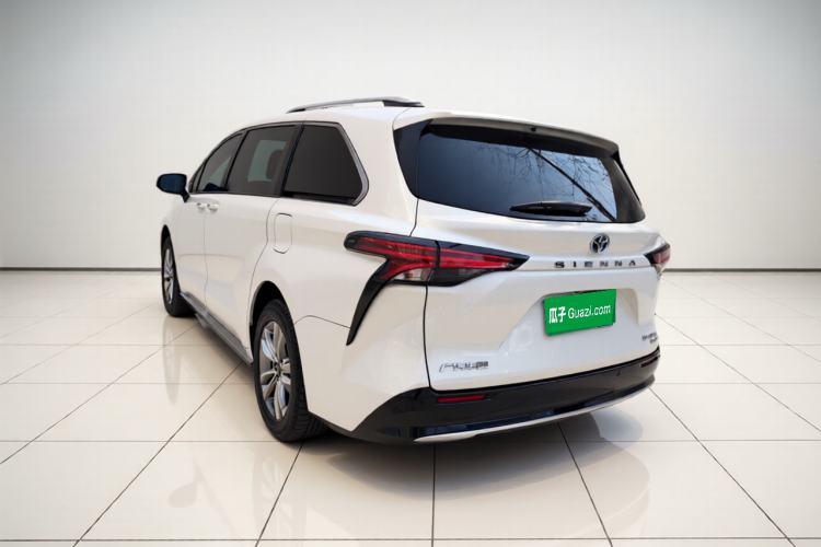 Used Toyota SIENNA 2021 2.5L Hybrid Ultimate Edition Exterior 3