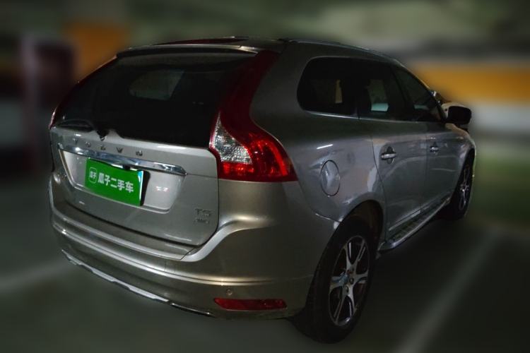 Used Volvo XC60 2015 T5 AWD Zhiyuan Edition
