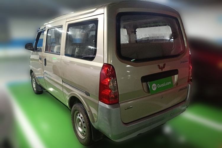 Used Wuling Rongguang 2011 1.2L Base Version