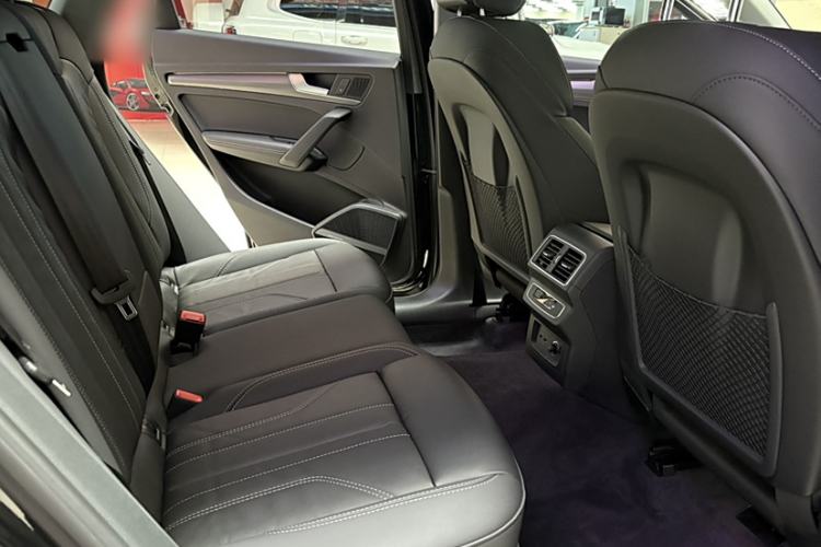 Used Audi Q5L 2022 Updated 45T Luxury Dynamic Version
