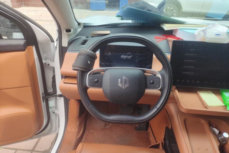 Used Leapmotor C16 2024 Range-Extended 200 Luxury Edition
