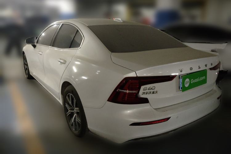 Used Volvo S60 2025 B4 Zhiyi Luxury Edition Rear Left 45 Deg