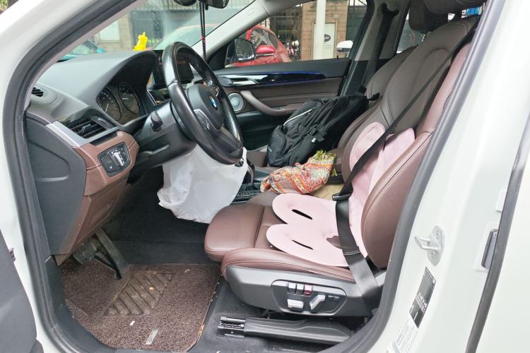 Used BMW X2 2021 sDrive25i M Sport Package Left Front Seat