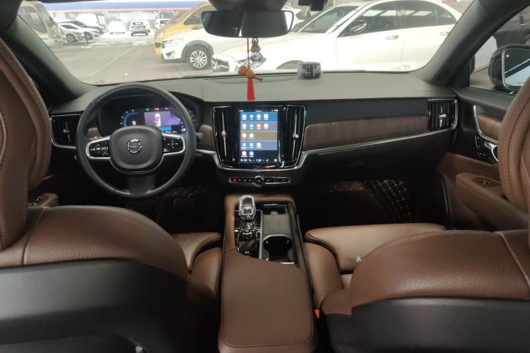 Used Volvo S90 2022 B5 Zhiyuan Luxury Edition