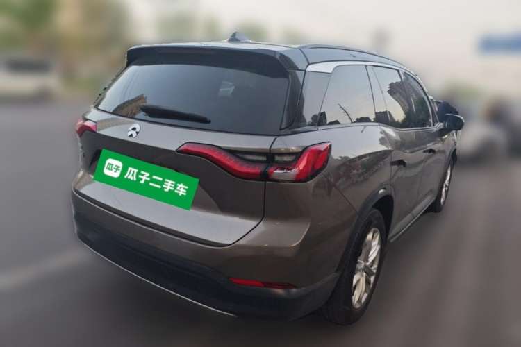 Used Nio ES8 2018 355 km Base Version 7-Seater Edition Rear Right 45 Deg