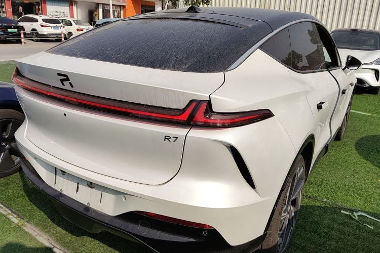 Used Rising R7 2023 Rear-Drive Screen King Edition