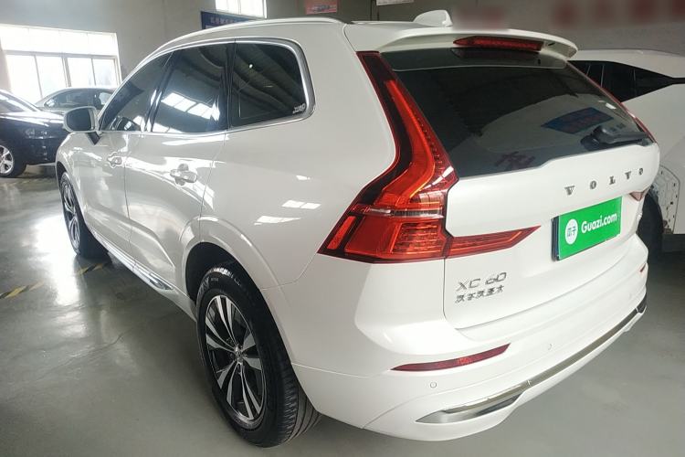 Used Volvo XC60 2023 B5 4x4 Smart Luxury Edition

