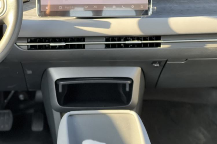 Used Dongfeng NAMMI 06 2025 401 Air
