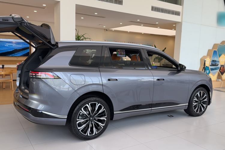 Used Dongfeng eπ eπ008 2026 Model Six-Seat Range-Extended Family Delight Edition Exterior 3