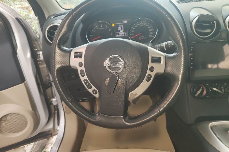 Used Nissan Qashqai 2015 2.0 XL Coolfire CVT 2WD
