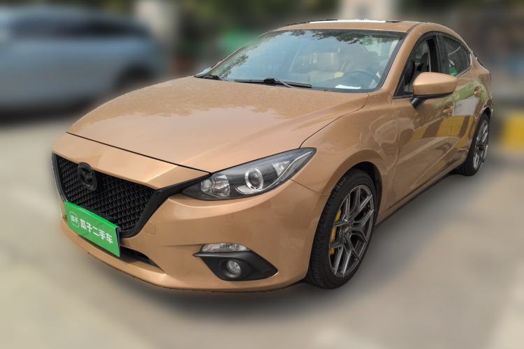 Used Mazda 3 Axela 2014 Sedan 2.0L Automatic Sport Model