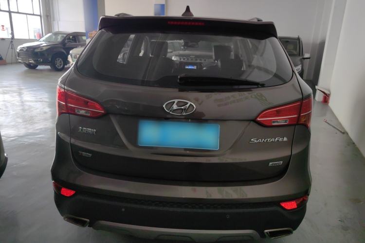 Used Hyundai Santa Fe 2015 2.0T Automatic Two-Wheel Drive Smart Version 5 Seats
