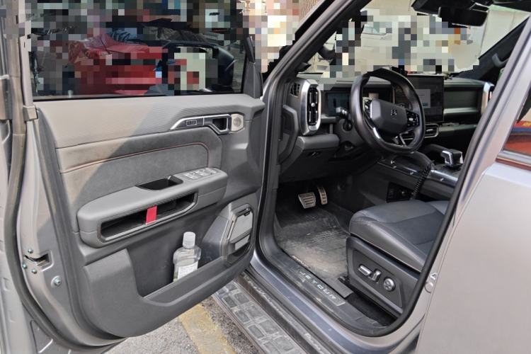 Used JETOUR Traveler 2023 2.0T All-Wheel Drive CrossPRO+