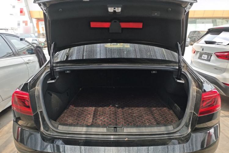 Used Volkswagen Magotan GTE Plug-in Hybrid 2022 GTE Luxury Model
