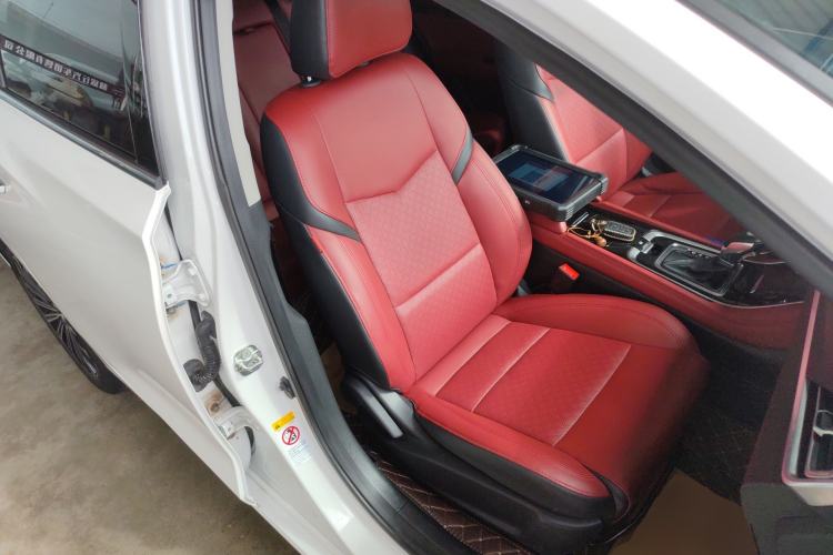 Used CHANGAN Eado 2019 Blue Whale Edition 280T GDI DCT High-Speed Model
