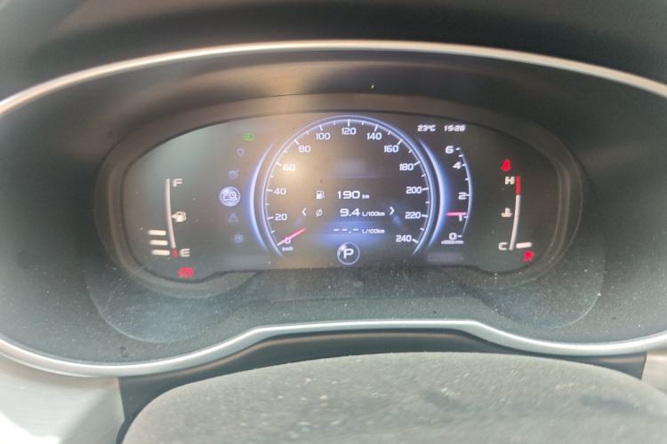 Used Geely Auto Emgrand X7 Sport 2018 1.8TD Automatic Two-Wheel Drive Smart Connect 4G Internet Edition Instrument Cluster