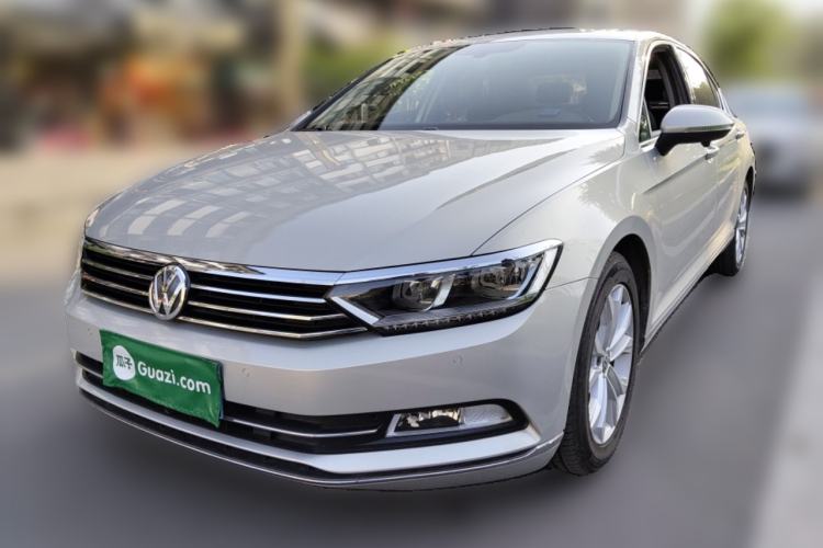 Used Volkswagen Magotan 2018 Facelift 330TSI DSG Luxury Model