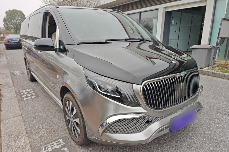 Used Mercedes-Benz Vito 2021 2.0T Business Version 7 Seats Front Right 45 Deg