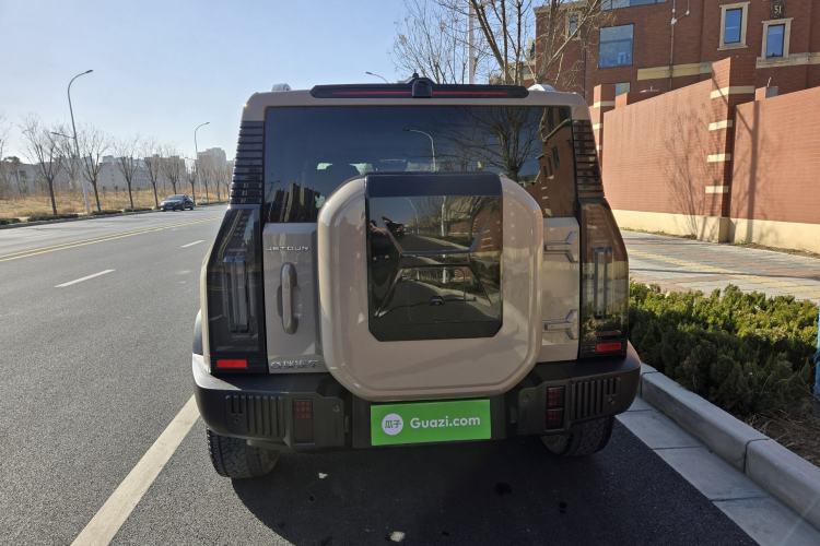 Used JETOUR Traveler 2023 2.0T All-Wheel Drive CrossPRO+