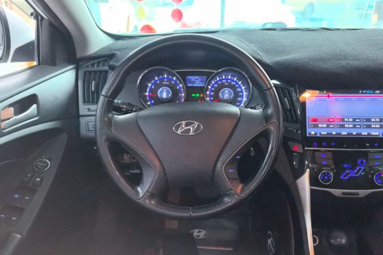 Used Hyundai Sonata 2015 Classic 2.0L Automatic Leading Edition