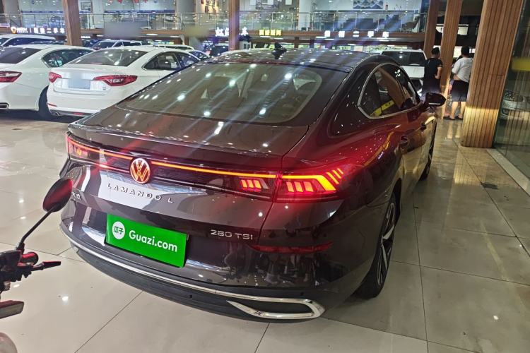 Used Volkswagen Lamando 2022 Lavida L 280TSI DSG Cool & Spicy Edition
