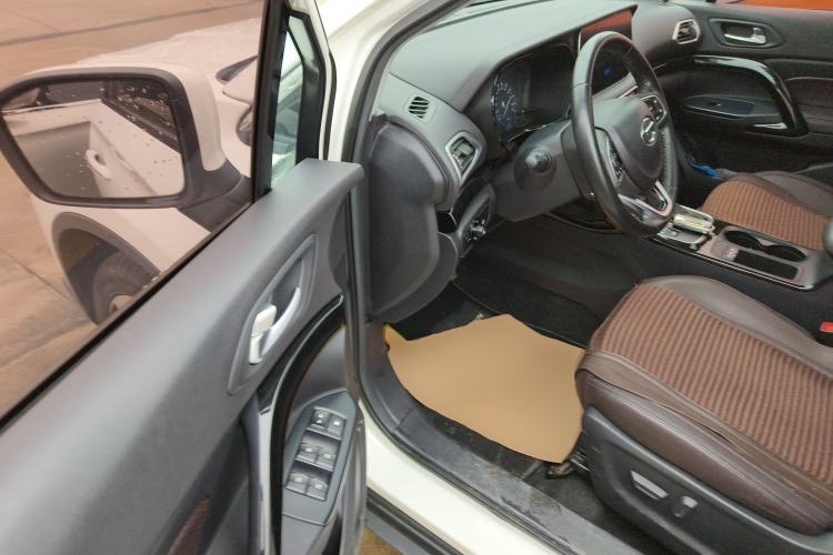 Used GAC Trumpchi GS4 2018 235T Automatic Two-Wheel Drive Luxury Smart Connectivity Version Driver Seat