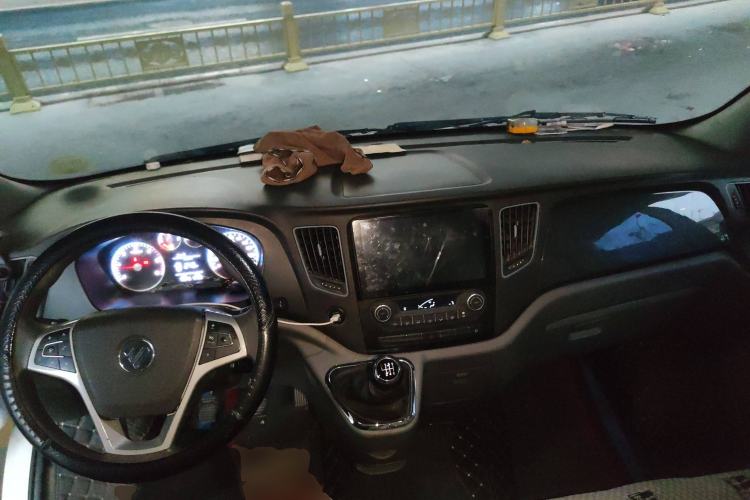 Used Foton Toano 2023 Urban Edition Van 2.0T Manual Short Wheelbase Mid-Height Roof Rear Single Tire 3-Seater