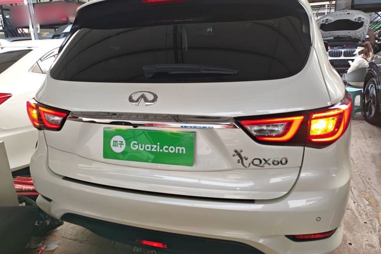 Used Infiniti QX60 2018 2.5 S/C Hybrid Two-Wheel-Drive Excellence Edition China VI Standard Rear