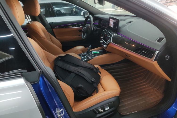 Used BMW 6 Series GT 2021 630i M Sport Package Right Front Seat