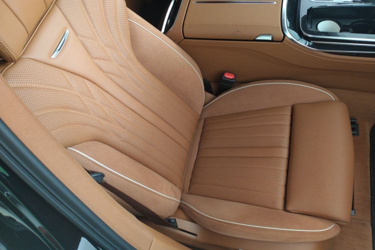 Used Hongqi H9 2024 2.0T Qixiang Private Style Edition Right Front Seat