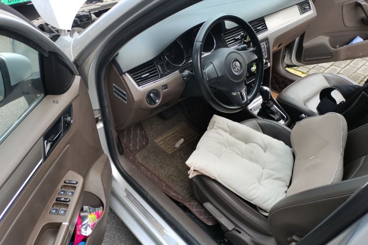 Used Volkswagen Bora 2014 1.6L Automatic Comfort Model
