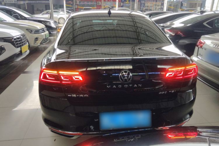 Used Volkswagen Magotan 2020 330TSI DSG Leading Model
