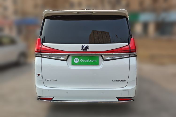 Used Lexus LM 2020 300h Seven-Seat Elegant Edition
