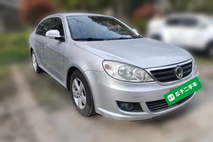 Used Volkswagen Lavida 2011 1.6L Manual Joy Version Front Right 45 Deg