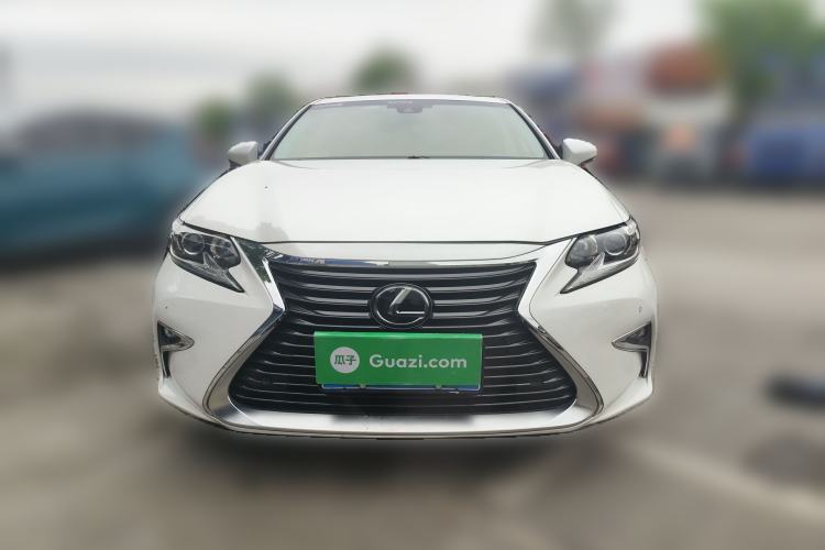 Used Lexus ES 2015 200 Comfort Edition Front