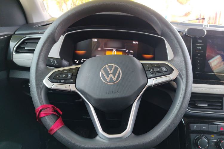 Used Volkswagen Tharu 2025 New Sharp 1.5L Ambitious Edition
