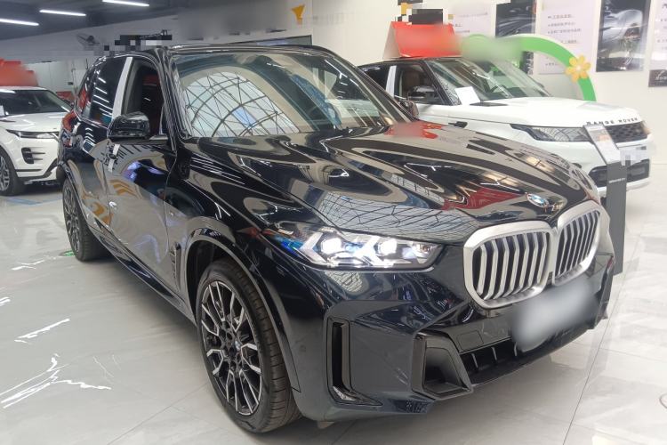 Used BMW X5 2023 xDrive 40Li M Sport Night Edition Package