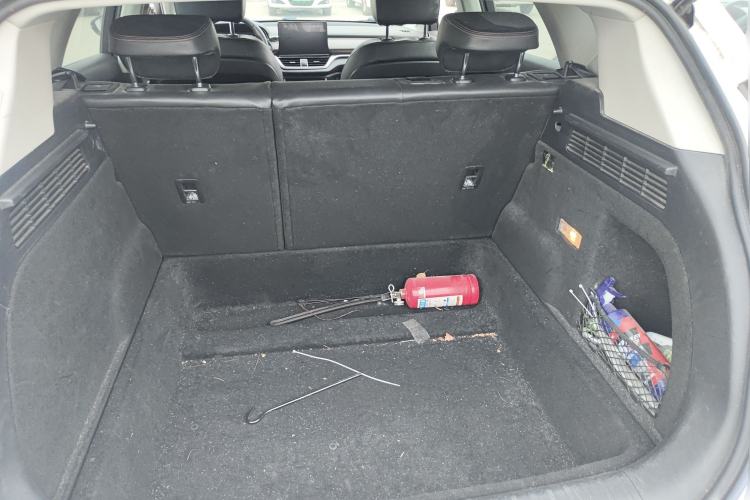 Used Hongqi E-HS3 2019 Zhilian Qiyue Two-Wheel Drive Custom Edition