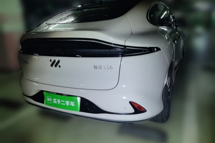 Used IM LS6 2025 Long-Range Lingxi Smart Enjoyment Edition Rear Right 45 Deg