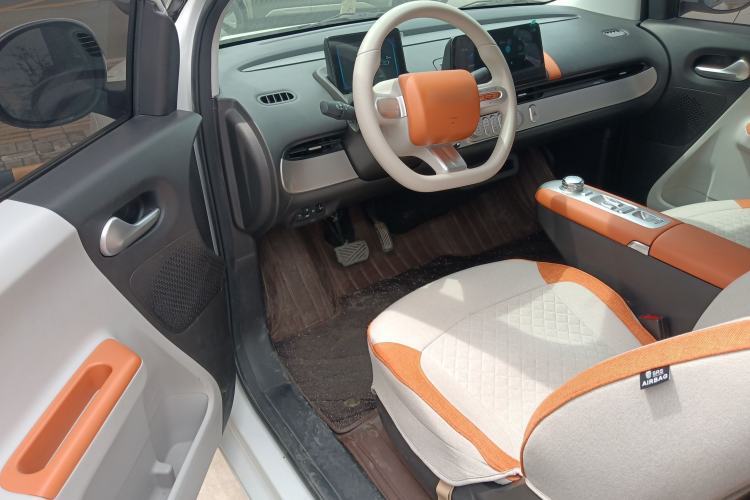 Used CHANGAN NEVO Lumin 2024 205km Orange Wind Edition Driver Seat