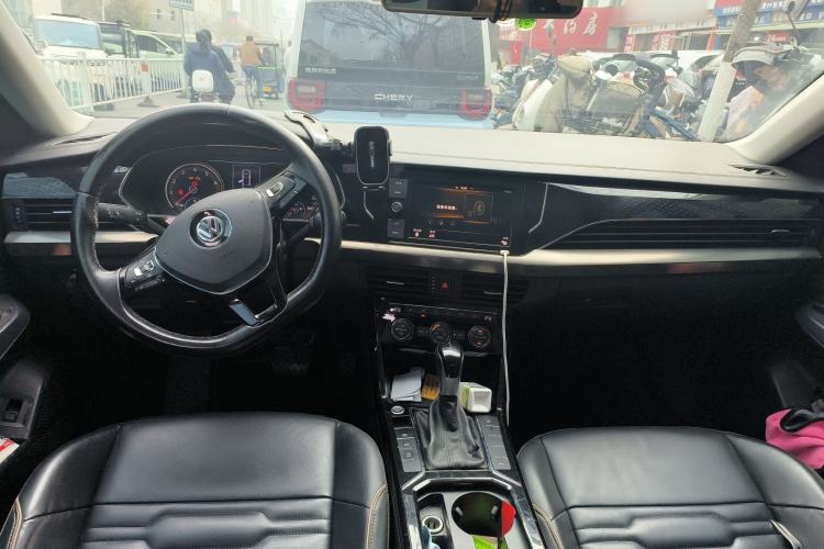 Used Volkswagen Passat 2019 330TSI Elite Edition China V Standard Center Console