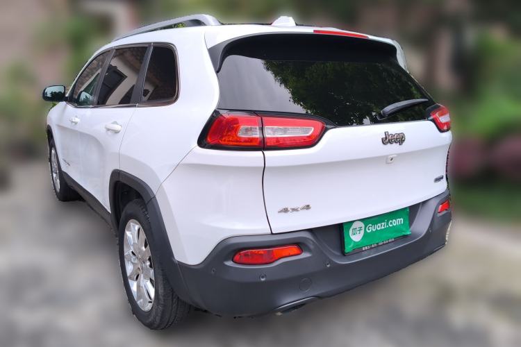 Used Jeep Cherokee 2014 2.4L Luxury Edition