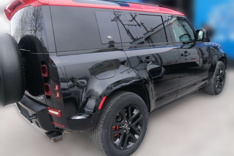 Used Land Rover Defender 2023 Facelift 110 3.0T P400 X-DYNAMIC HSE Rear Right 45 Deg