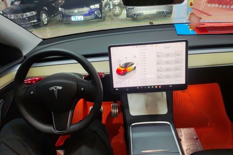 Used Tesla Model Y 2022 Performance High-Performance All-Wheel-Drive Version Center Console