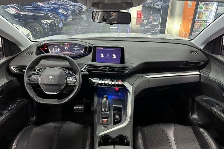 Used Peugeot 5008 2017 380THP 7-Seater Elite Edition
