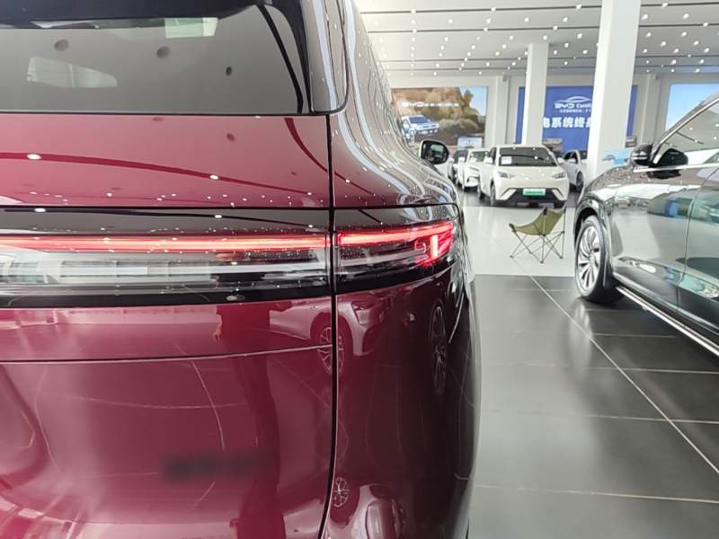 Used Hima AITO M7 2026 Model Range-Extending Ultra All-Wheel Drive 5-Seater Version — 7